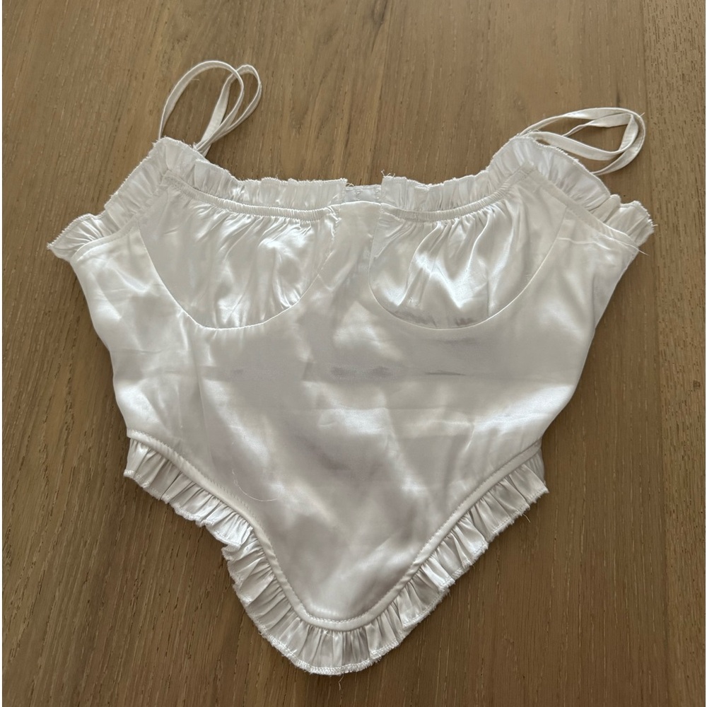 White crop corset tank